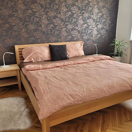Novy Apartman Eva Jičín 外观 照片